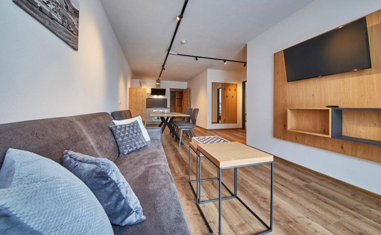 Wiesl Lodge Saalbach ภายนอก รูปภาพ